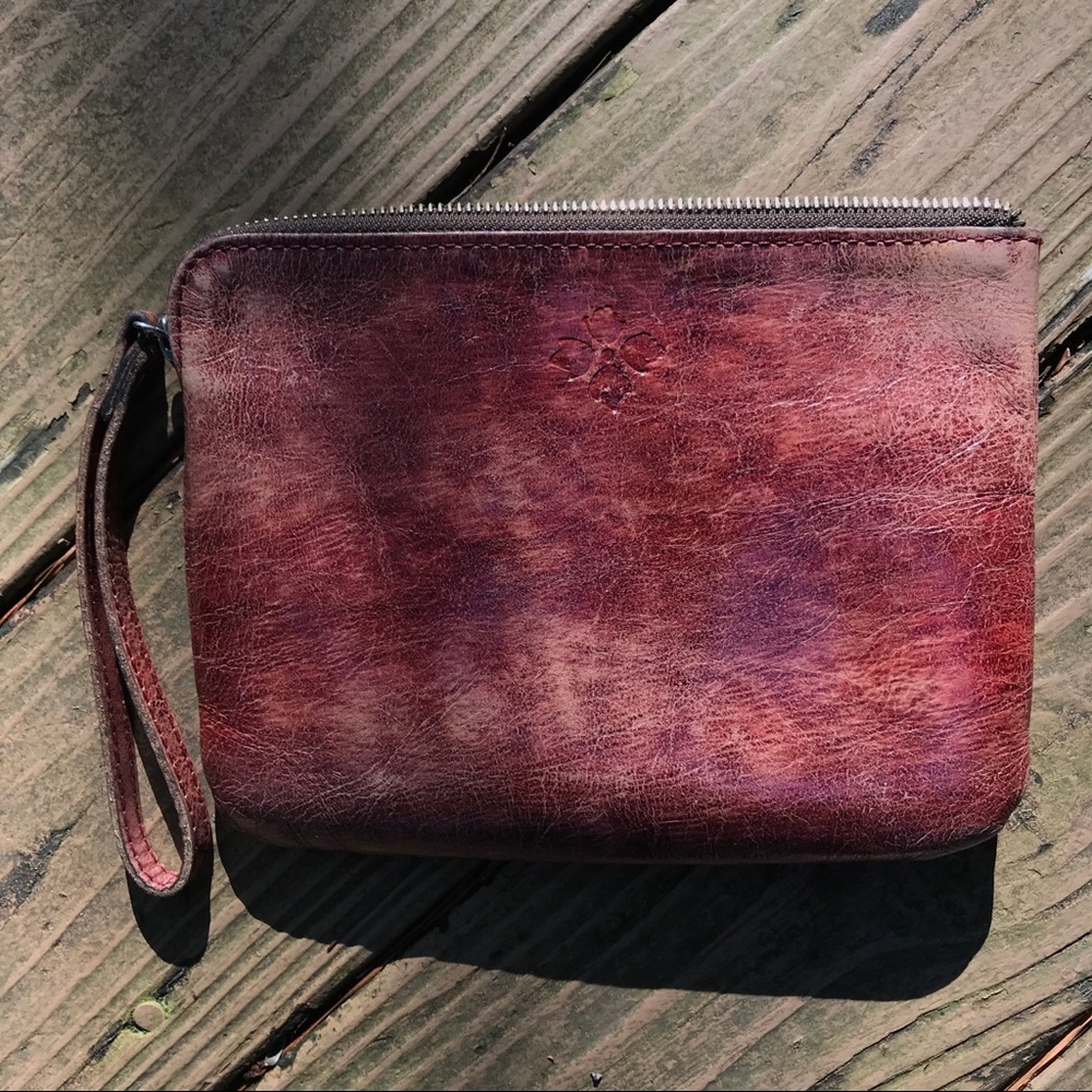Patricia Nash Cassini Tooled Leather Wristlet - Picture 2 of 8